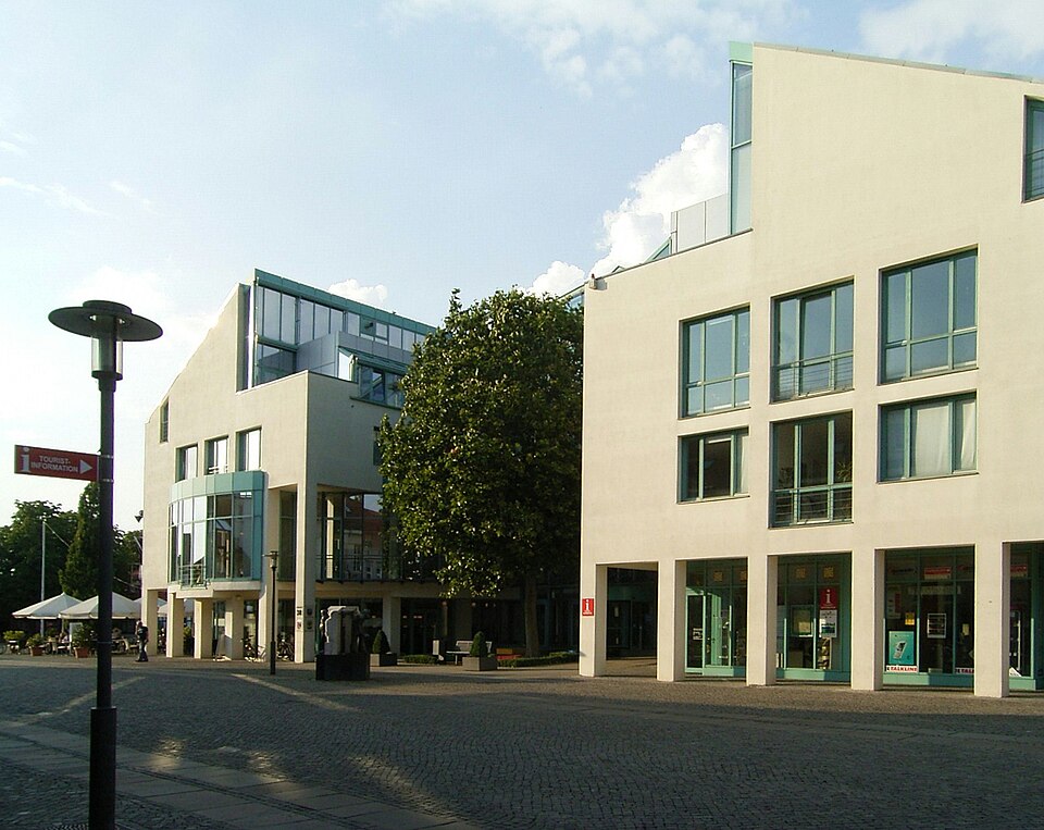 Dach-Fachbetriebe in Achim: Rathaus – Foto: Pottz Dach-Fachbetriebe in Achim: Rathaus