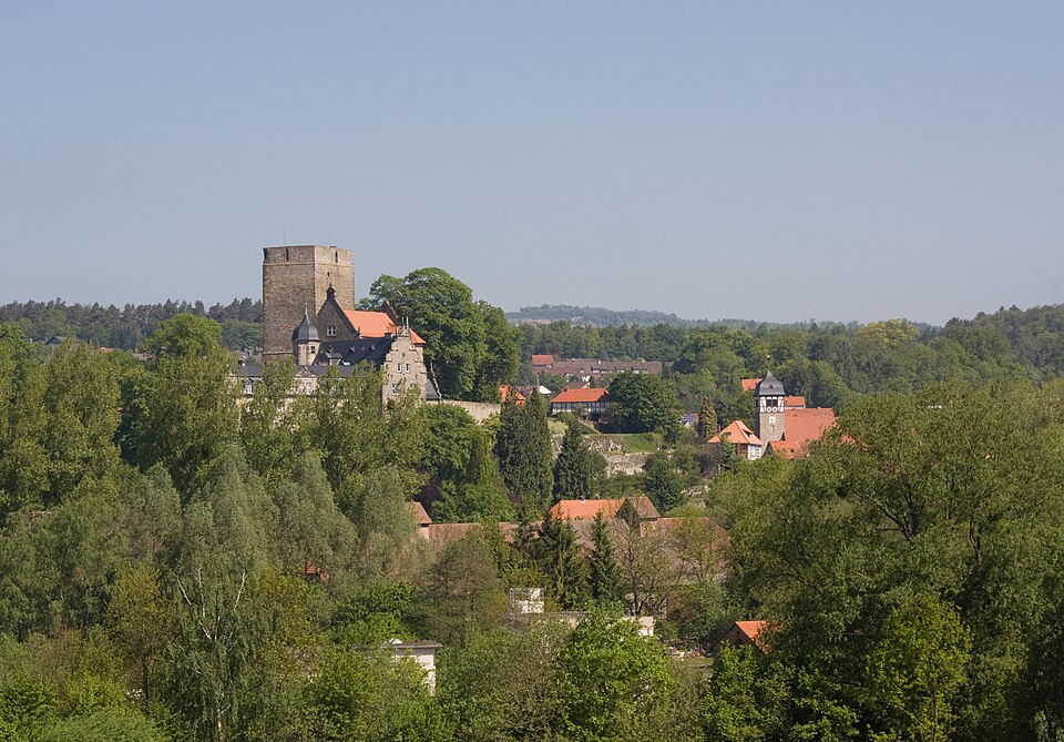 Dach-Fachbetriebe in Adelebsen: Burg – Foto: Johan Bakker Dach-Fachbetriebe in Adelebsen: Burg