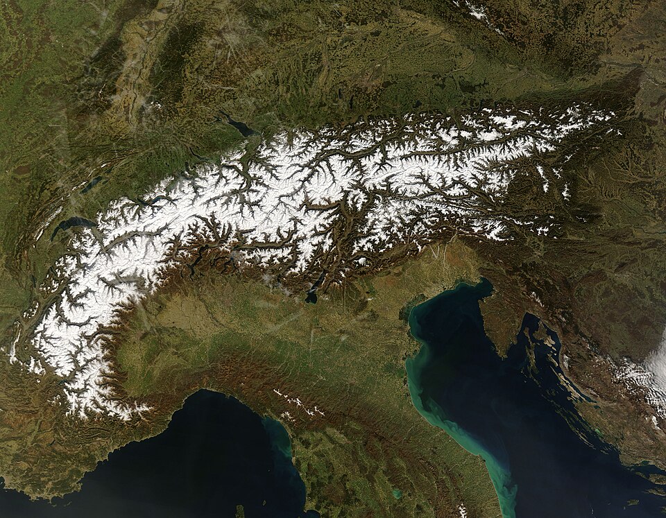 Dach-Fachbetriebe in Alpen: Stadtansicht – Foto: Terra satellite Dach-Fachbetriebe in Alpen: Stadtansicht