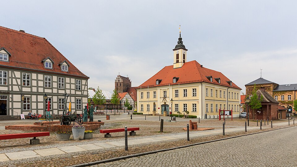 Dach-Fachbetriebe in Angermünde: Stadtansicht