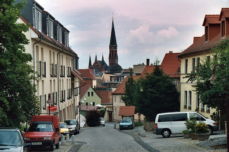Dach-Fachbetriebe in Apolda: Jenaer Straße – Foto: Dguendel Dach-Fachbetriebe in Apolda: Jenaer Straße