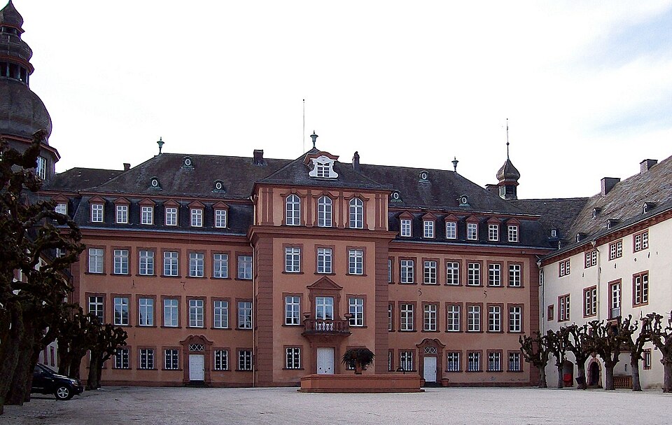 Dach-Fachbetriebe in Bad Berleburg: Schloss
