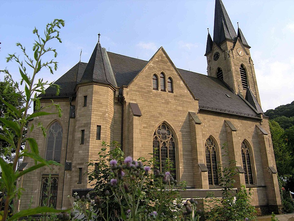 Dach-Fachbetriebe in Bad Breisig: Evangelische Kirche – Foto: Anton Simons Dach-Fachbetriebe in Bad Breisig: Evangelische Kirche