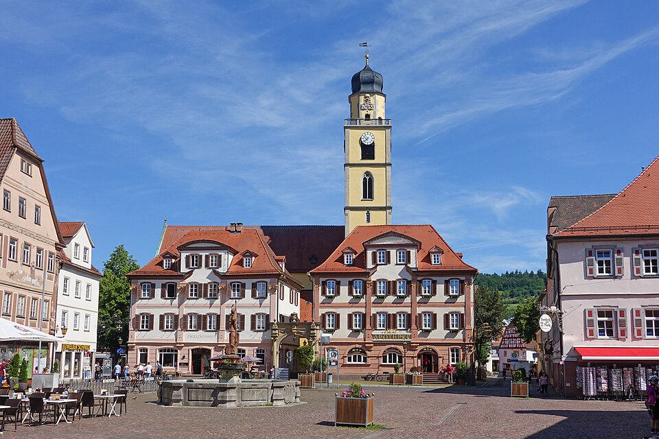 Dach-Fachbetriebe in Bad Mergentheim: MGH-Marktplatz – Foto: Hubert Berberich Dach-Fachbetriebe in Bad Mergentheim: MGH-Marktplatz