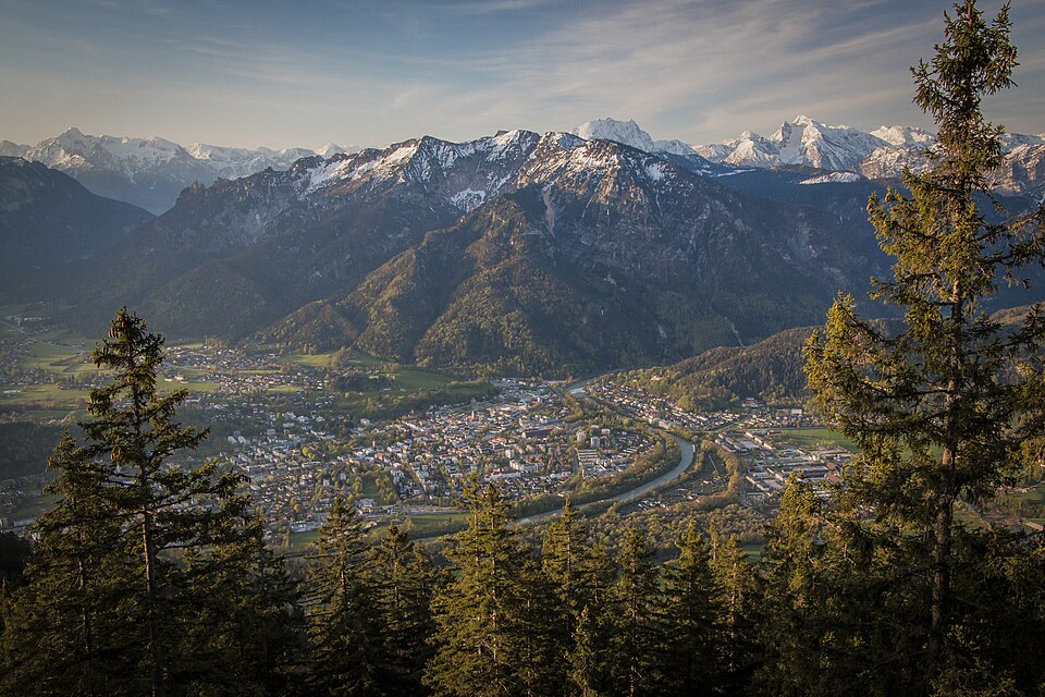 Dach-Fachbetriebe in Bad Reichenhall: Stadtansicht – Foto: Chrischei bgl Dach-Fachbetriebe in Bad Reichenhall: Stadtansicht