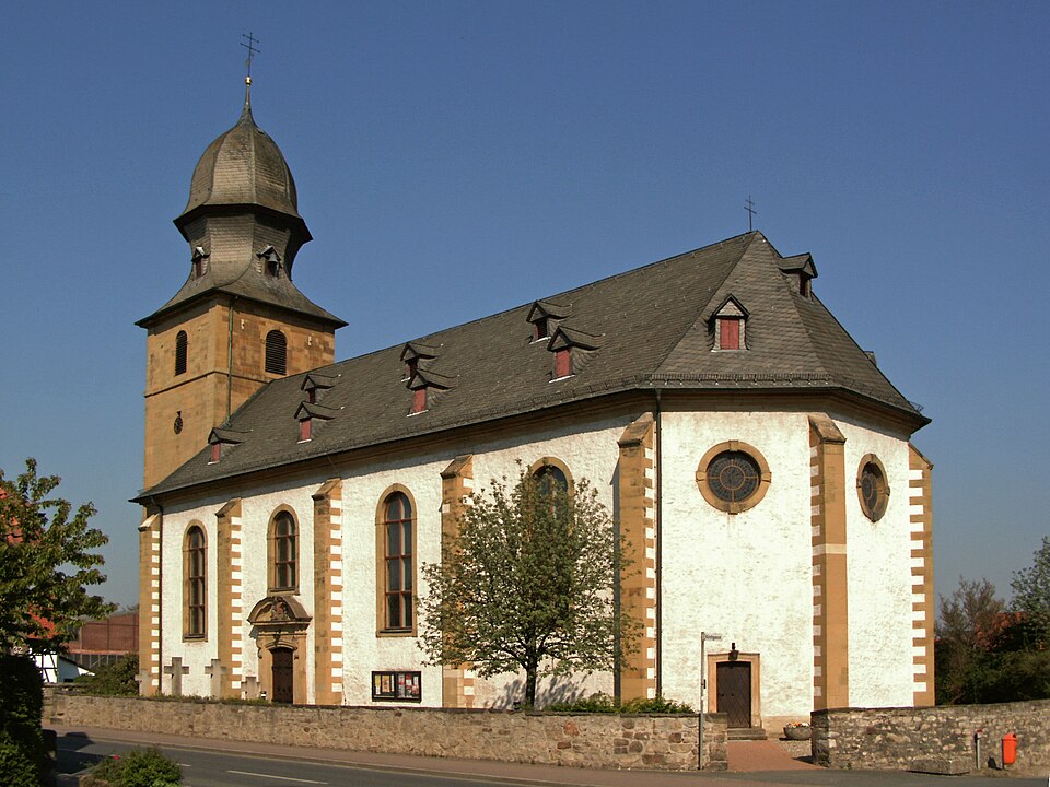 Dach-Fachbetriebe in Bad Salzdetfurth: St.-Cosmas-und-Damian-Kirche – Foto: Kirchenfan Dach-Fachbetriebe in Bad Salzdetfurth: St.-Cosmas-und-Damian-Kirche