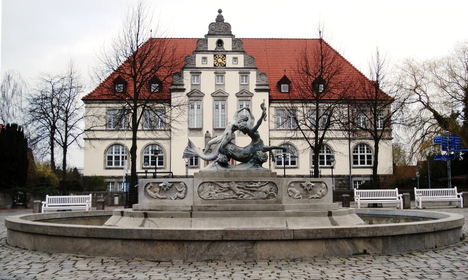 Dach-Fachbetriebe in Bad Schwartau: Bad- Brunnen