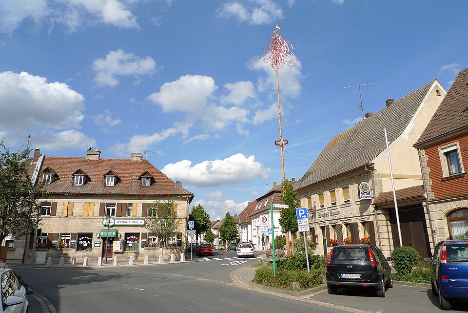Dach-Fachbetriebe in Baiersdorf: Stadtansicht