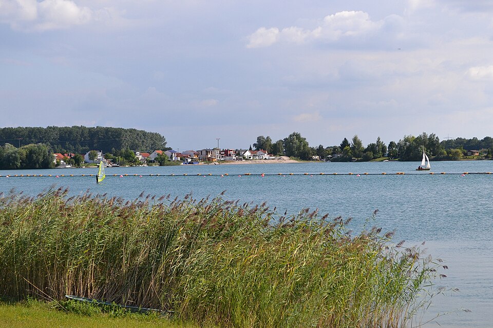 Dach-Fachbetriebe in Biblis: Stadtansicht – Foto: Jens Stier Dach-Fachbetriebe in Biblis: Stadtansicht
