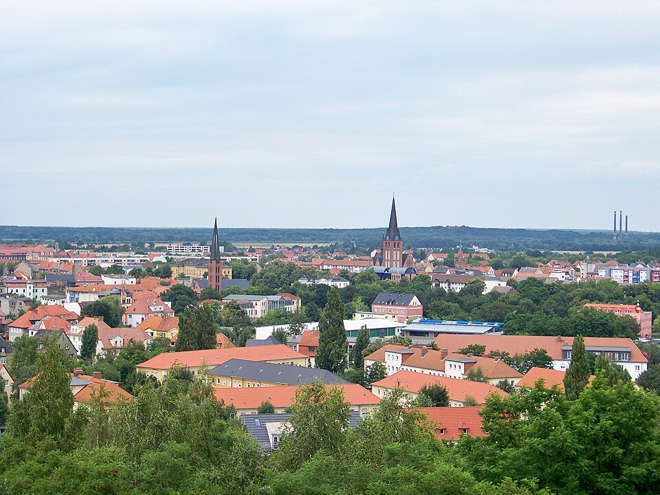 Dach-Fachbetriebe in Bitterfeld-Wolfen: Stadtansicht