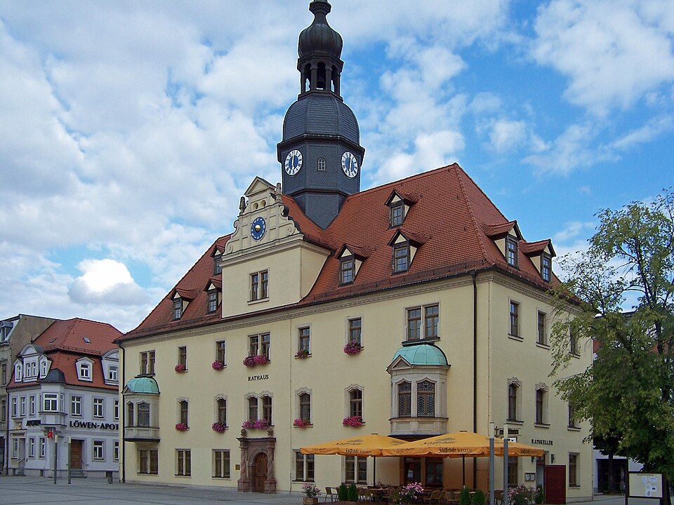 Dach-Fachbetriebe in Borna: Bornaer Rathaus