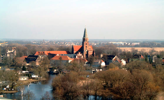 Dach-Fachbetriebe in Brandenburg an der Havel: Stadtansicht