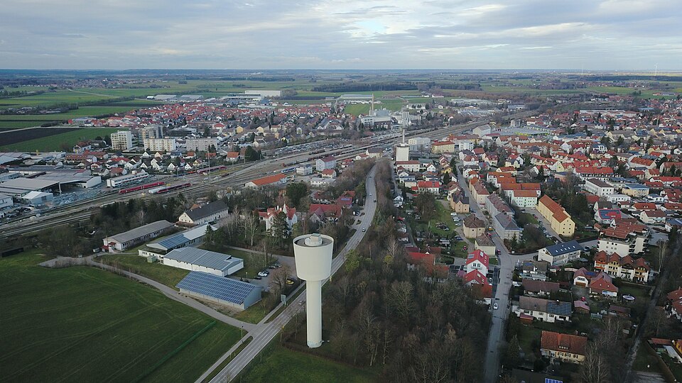 Dach-Fachbetriebe in Buchloe: Stadtansicht – Foto: Ordercrazy Dach-Fachbetriebe in Buchloe: Stadtansicht