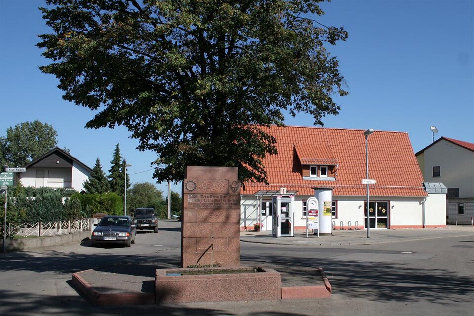 Dach-Fachbetriebe in Bürstadt: Stadtansicht – Foto: Ferroprussiat Dach-Fachbetriebe in Bürstadt: Stadtansicht