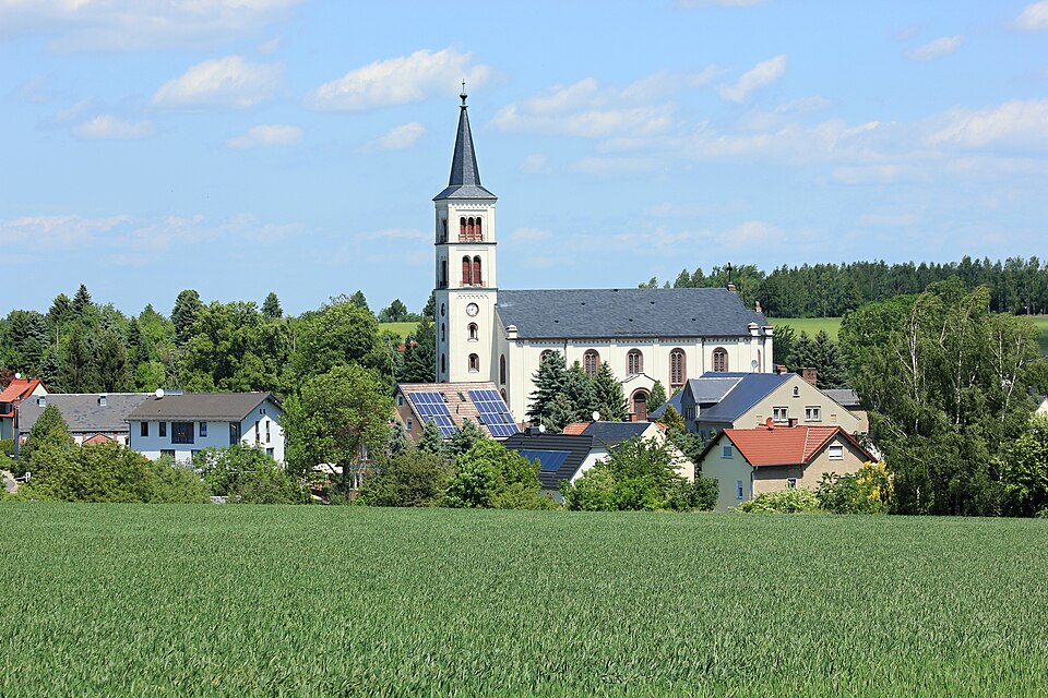 Dach-Fachbetriebe in Callenberg: Kirche