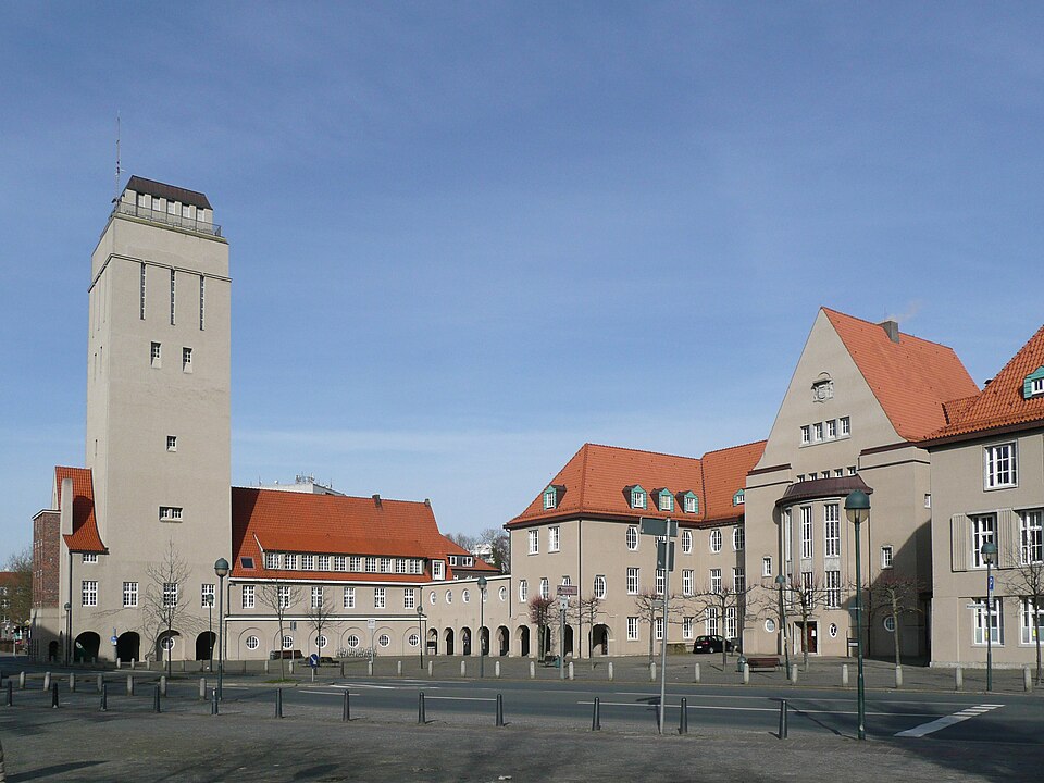Dach-Fachbetriebe in Delmenhorst: Rathaus