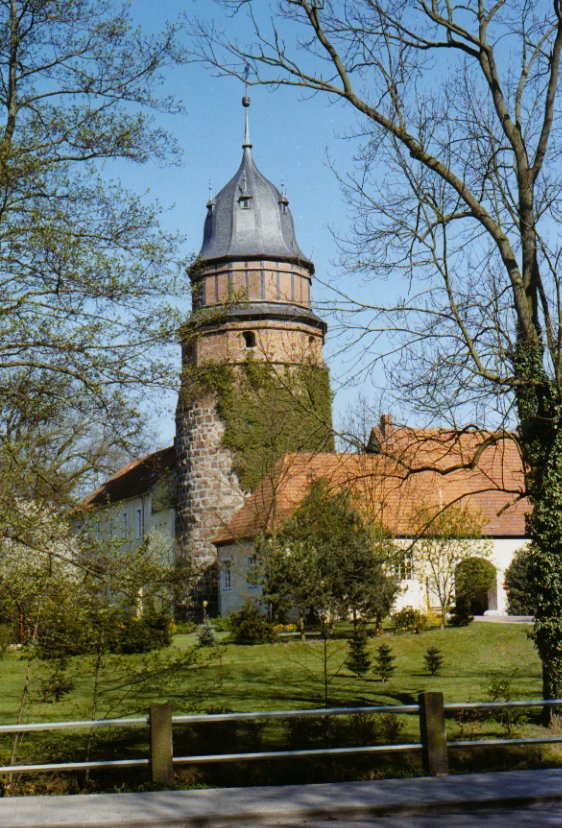 Dach-Fachbetriebe in Diepholz: Diepholzer Schloss – Foto: Günther Leineweber at German Wikipedia Dach-Fachbetriebe in Diepholz: Diepholzer Schloss