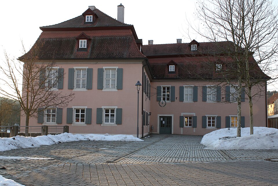 Dach-Fachbetriebe in Dietenhofen: Schloss – Foto: VHS conversation course Dth Dach-Fachbetriebe in Dietenhofen: Schloss