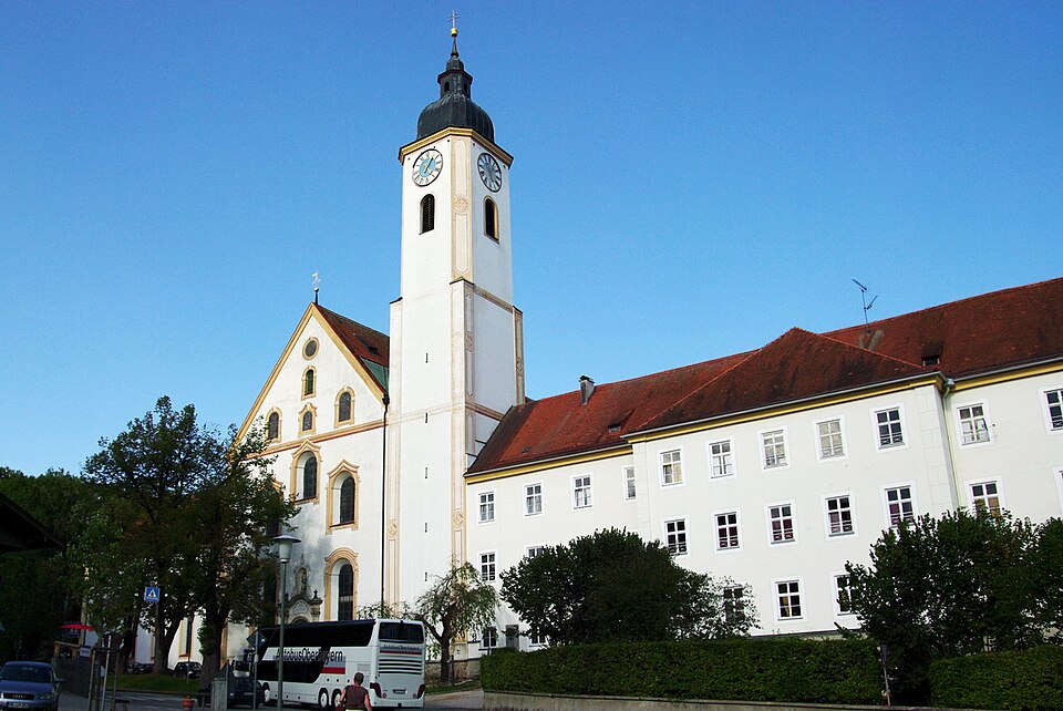Dach-Fachbetriebe in Dietramszell: Stadtansicht – Foto: Bgabel Dach-Fachbetriebe in Dietramszell: Stadtansicht