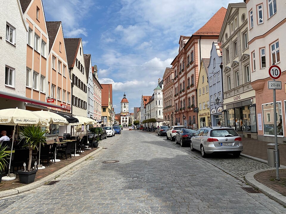 Dach-Fachbetriebe in Dillingen an der Donau: GER, Königstraße