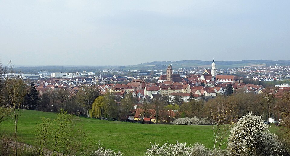 Dach-Fachbetriebe in Donauwörth: Stadtansicht – Foto: Flodur63 Dach-Fachbetriebe in Donauwörth: Stadtansicht