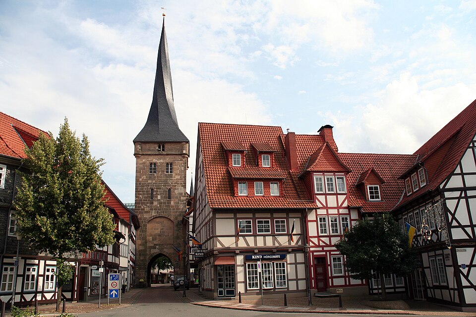 Dach-Fachbetriebe in Duderstadt: Westerturm – Foto: Amrhingar Dach-Fachbetriebe in Duderstadt: Westerturm