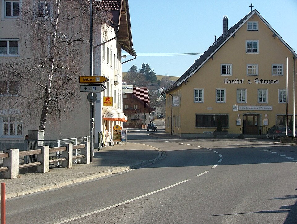 Dach-Fachbetriebe in Durach: Gasthaus