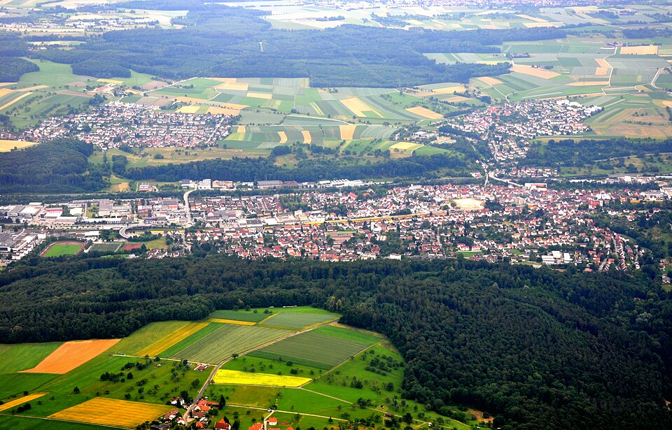 Dach-Fachbetriebe in Ebersbach an der Fils: Luftbild