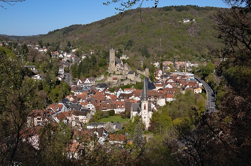 Dach-Fachbetriebe in Eppstein: Stadtansicht