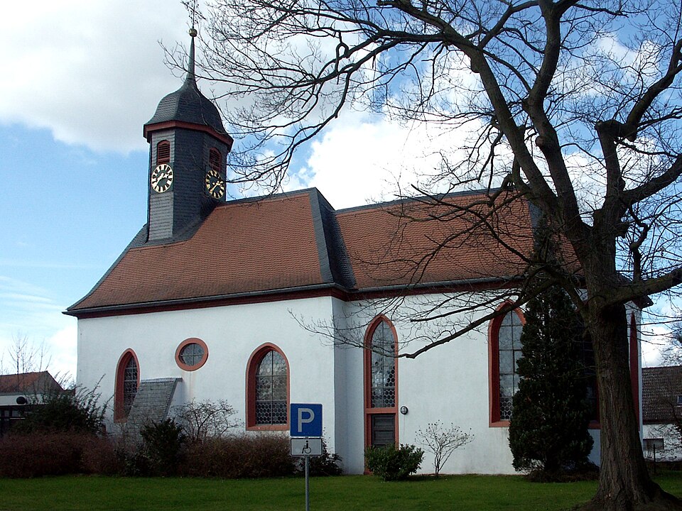 Dach-Fachbetriebe in Erzhausen: Ev Kirche – Foto: Exilsaarländer Dach-Fachbetriebe in Erzhausen: Ev Kirche