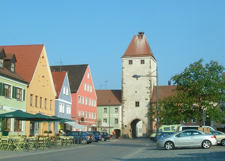 Dach-Fachbetriebe in Freystadt: Oberer Turm – Foto: Pechristener Dach-Fachbetriebe in Freystadt: Oberer Turm