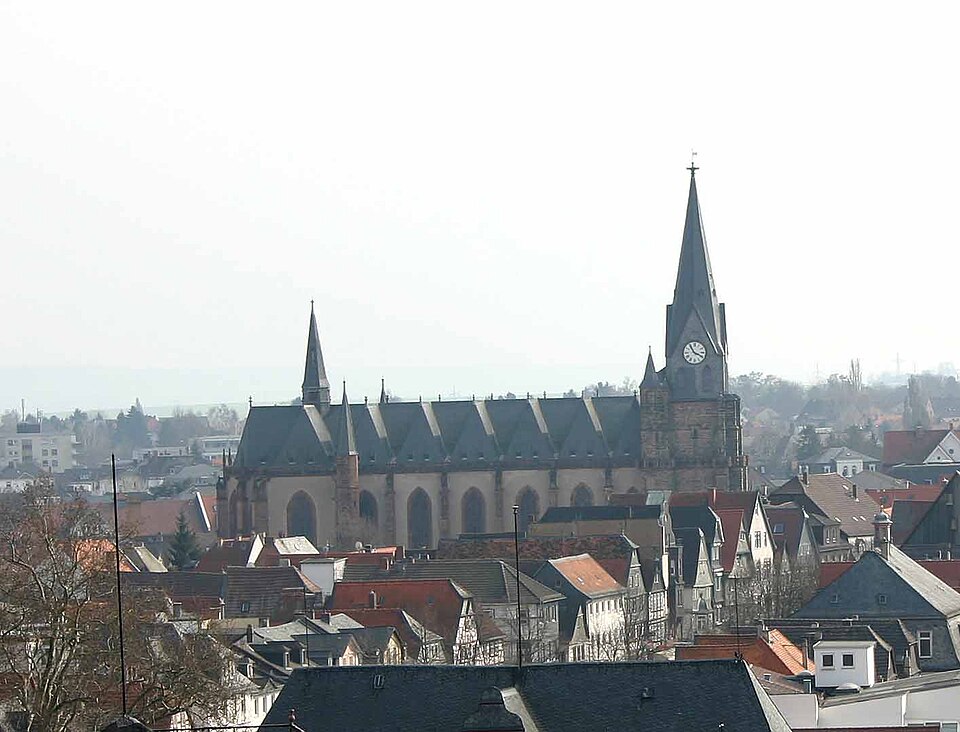 Dach-Fachbetriebe in Friedberg: Stadtkirche – Foto: Wikimedia-Autor Dach-Fachbetriebe in Friedberg: Stadtkirche