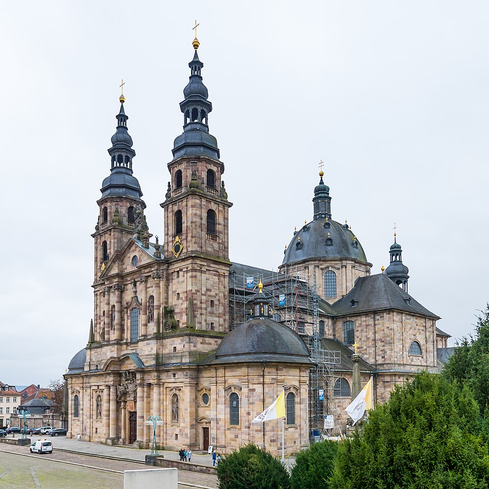 Dach-Fachbetriebe in Fulda: Stadtansicht – Foto: Raimond Spekking Dach-Fachbetriebe in Fulda: Stadtansicht