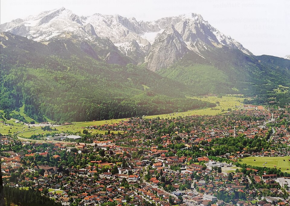 Dach-Fachbetriebe in Garmisch-Partenkirchen: Stadtansicht