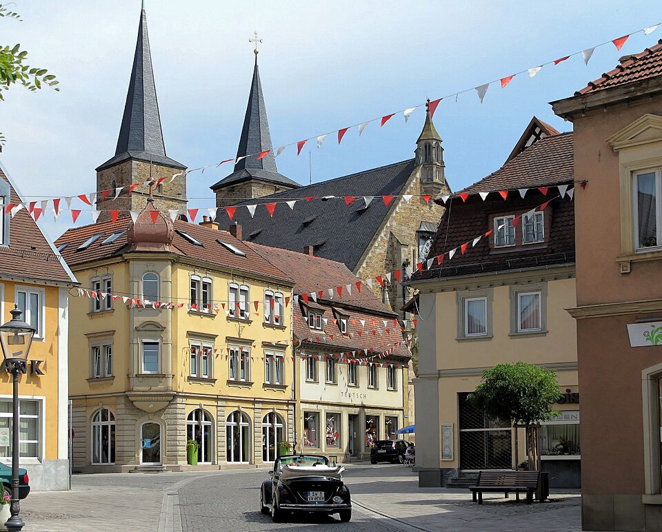 Dach-Fachbetriebe in Gerolzhofen: GEO Marktstraße
