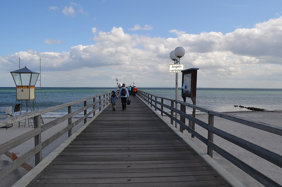 Dach-Fachbetriebe in Grömitz: Seebrücke – Foto: Malchen53 Dach-Fachbetriebe in Grömitz: Seebrücke