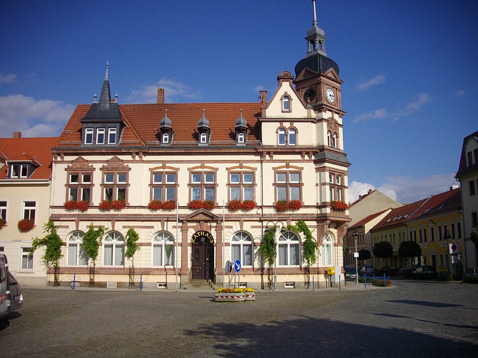 Dach-Fachbetriebe in Groitzsch: Stadtansicht – Foto: Rolo-l Dach-Fachbetriebe in Groitzsch: Stadtansicht