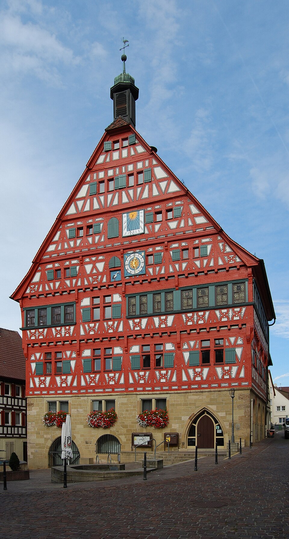 Dach-Fachbetriebe in Großbottwar: Rathaus
