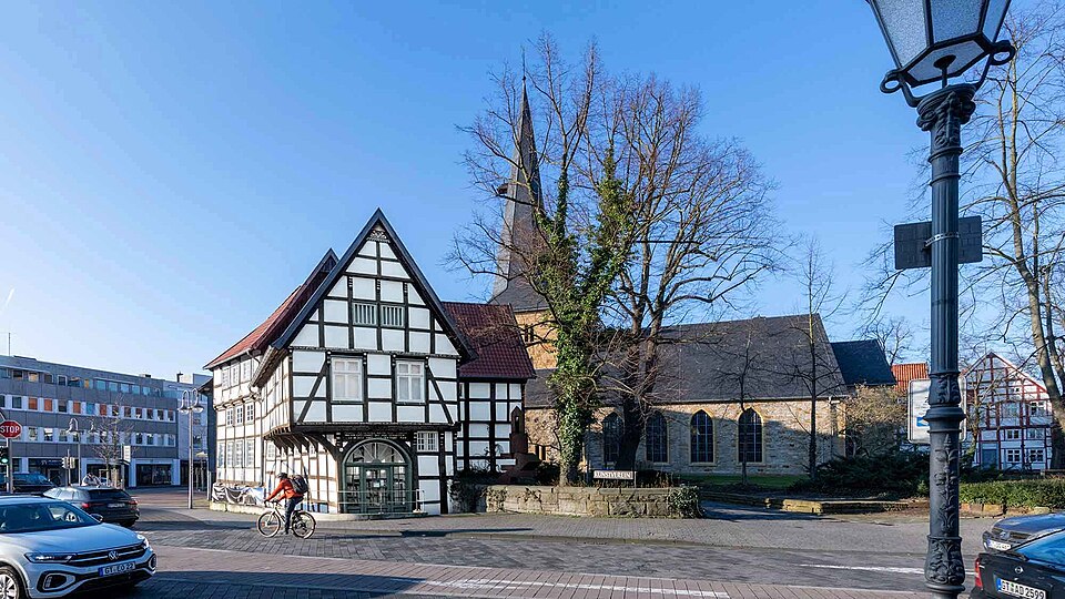 Dach-Fachbetriebe in Gütersloh: Veerhoffhaus