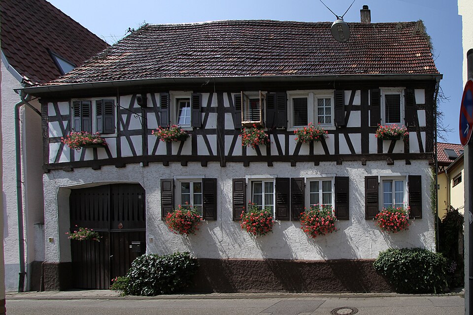 Dach-Fachbetriebe in Hagenbach: Stadtansicht
