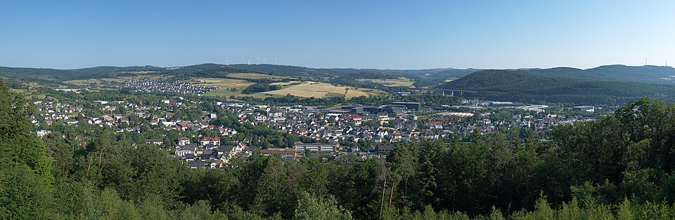 Dach-Fachbetriebe in Haiger: Stadtansicht – Foto: Jörg Braukmann Dach-Fachbetriebe in Haiger: Stadtansicht