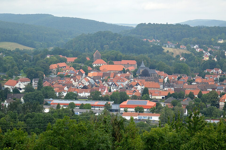 Dach-Fachbetriebe in Hardegsen: Stadtansicht