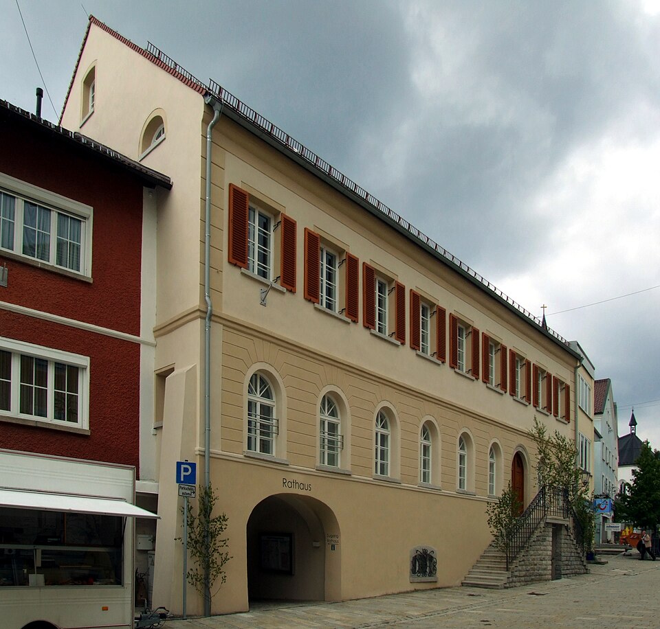 Dach-Fachbetriebe in Hauzenberg: Marktplatz – Foto: Pudelek Dach-Fachbetriebe in Hauzenberg: Marktplatz