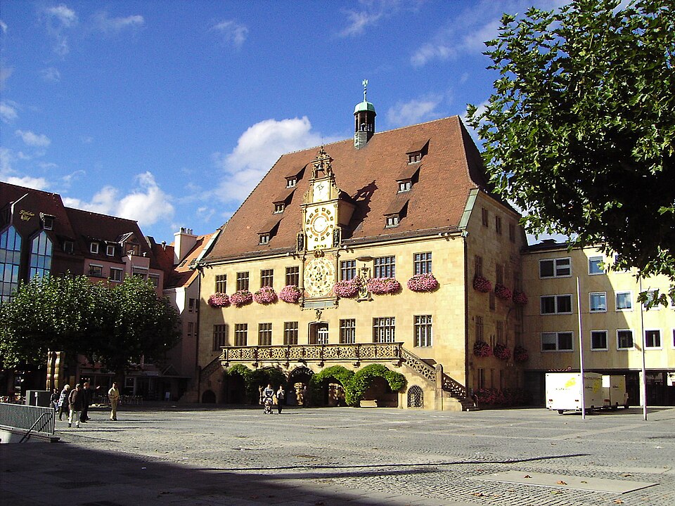 Dach-Fachbetriebe in Heilbronn: Rathaus