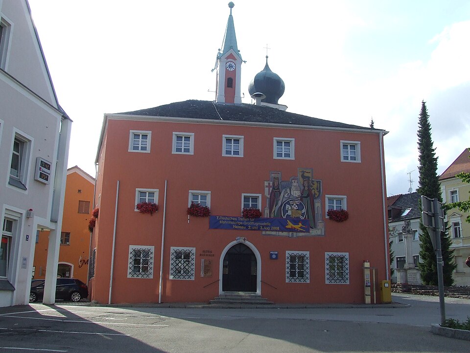 Dach-Fachbetriebe in Hemau: Oberpfalz, altes Rathaus