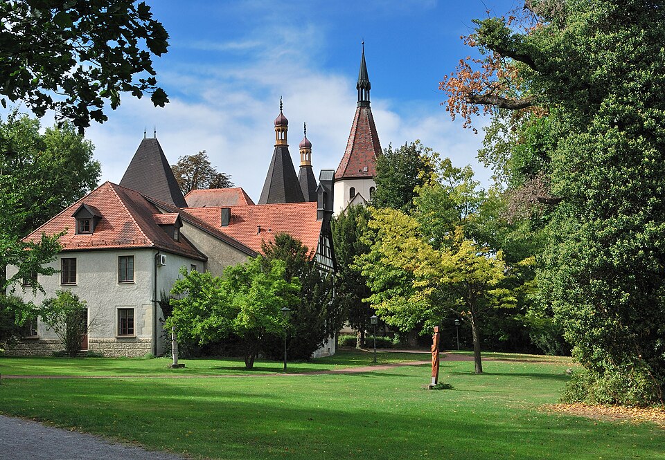 Dach-Fachbetriebe in Hemmingen: Schlosspark und Schloss