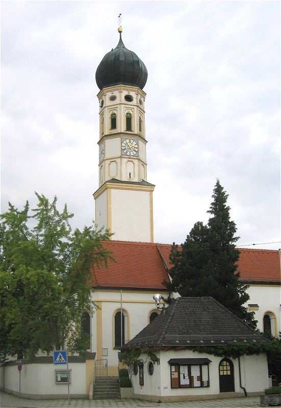Dach-Fachbetriebe in Hohenbrunn: Stadtansicht – Foto: Rufus46 Dach-Fachbetriebe in Hohenbrunn: Stadtansicht
