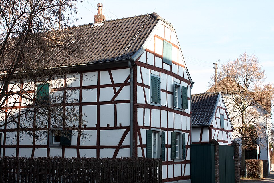 Dach-Fachbetriebe in Hürth: Stadtansicht – Foto: HOWI - Horsch, Willy Dach-Fachbetriebe in Hürth: Stadtansicht