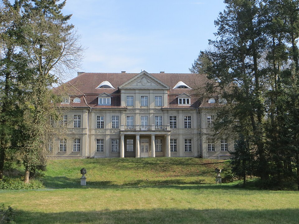 Dach-Fachbetriebe in Inden: Palais Parkstrasse – Foto: Concord Dach-Fachbetriebe in Inden: Palais Parkstrasse
