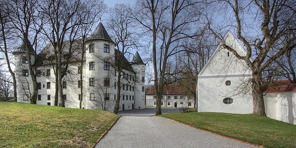 Dach-Fachbetriebe in Jettingen-Scheppach: Stauffenberg Schloss